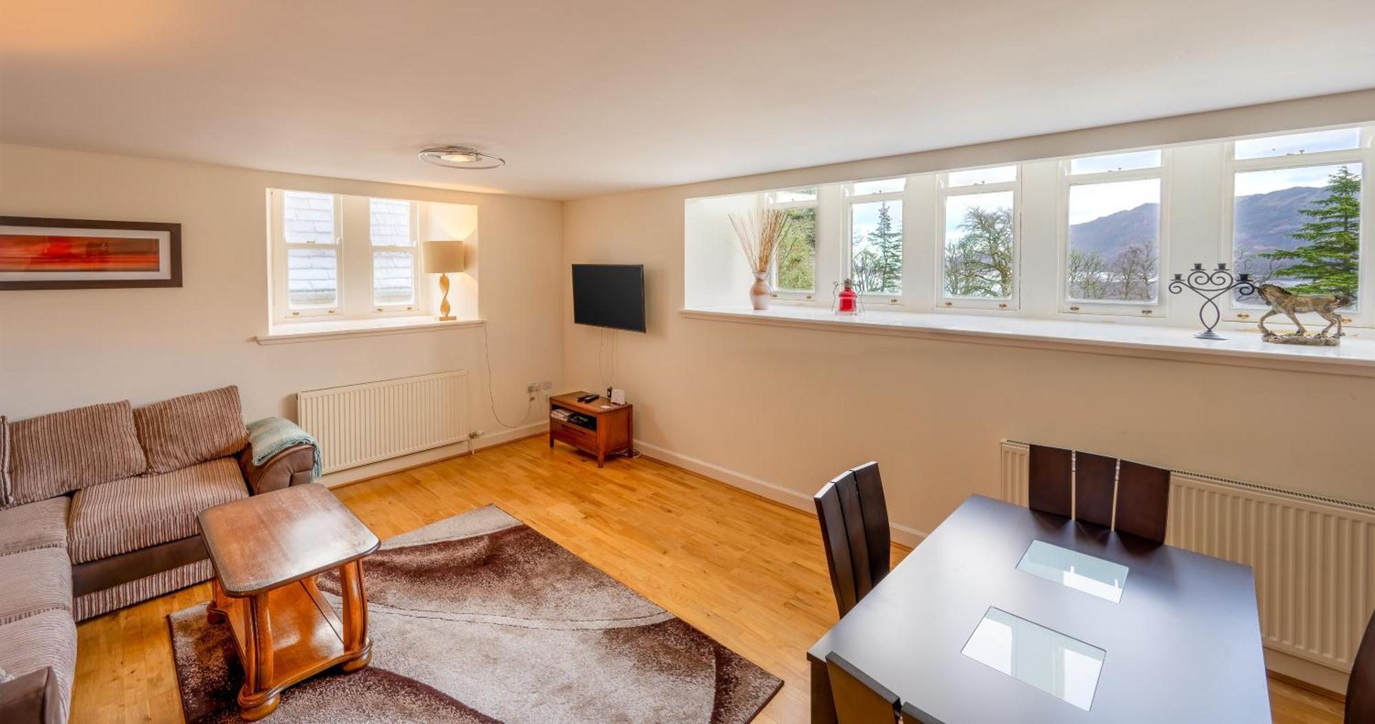 Monastery Apartment With Loch Ness View Fort Augustus Bagian luar foto